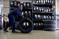 Автомобилни гуми Michelin 190 55 17 - 6129 оферти