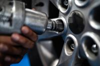 Автомобилни гумиPirelli 225 40 18 - 11271 снимки