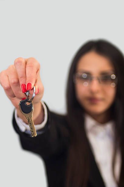 прехвърляне на имот при нотариус - 64113 награди